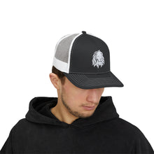 Load image into Gallery viewer, Lion Snapback Trucker Cap
